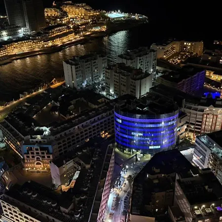 White Lotus 10 Of 10